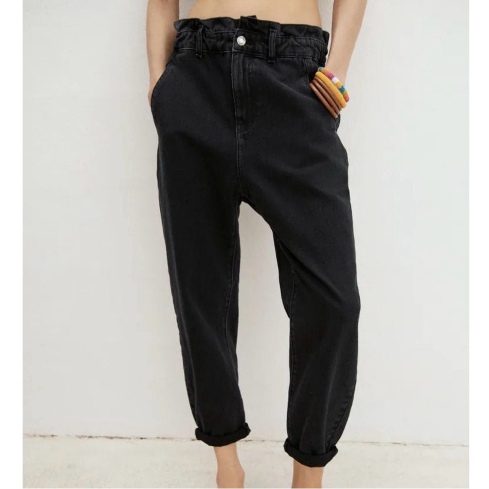 Zara women’s black baggy jeans size medium